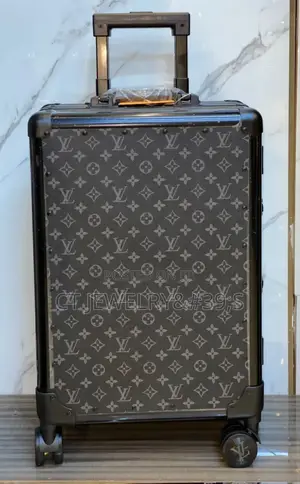 Stylish Designers Luggage Lv 20" (Premium Box)