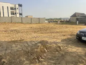 Multifunctional of 2700sqm Land at Katampe Maid Abuja Nige
