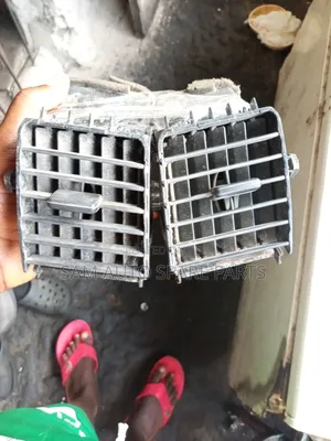 Lexus Rx 330 Ac Vent Inside Left and Right Empty