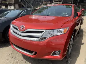 Toyota Venza V6 2012 Red