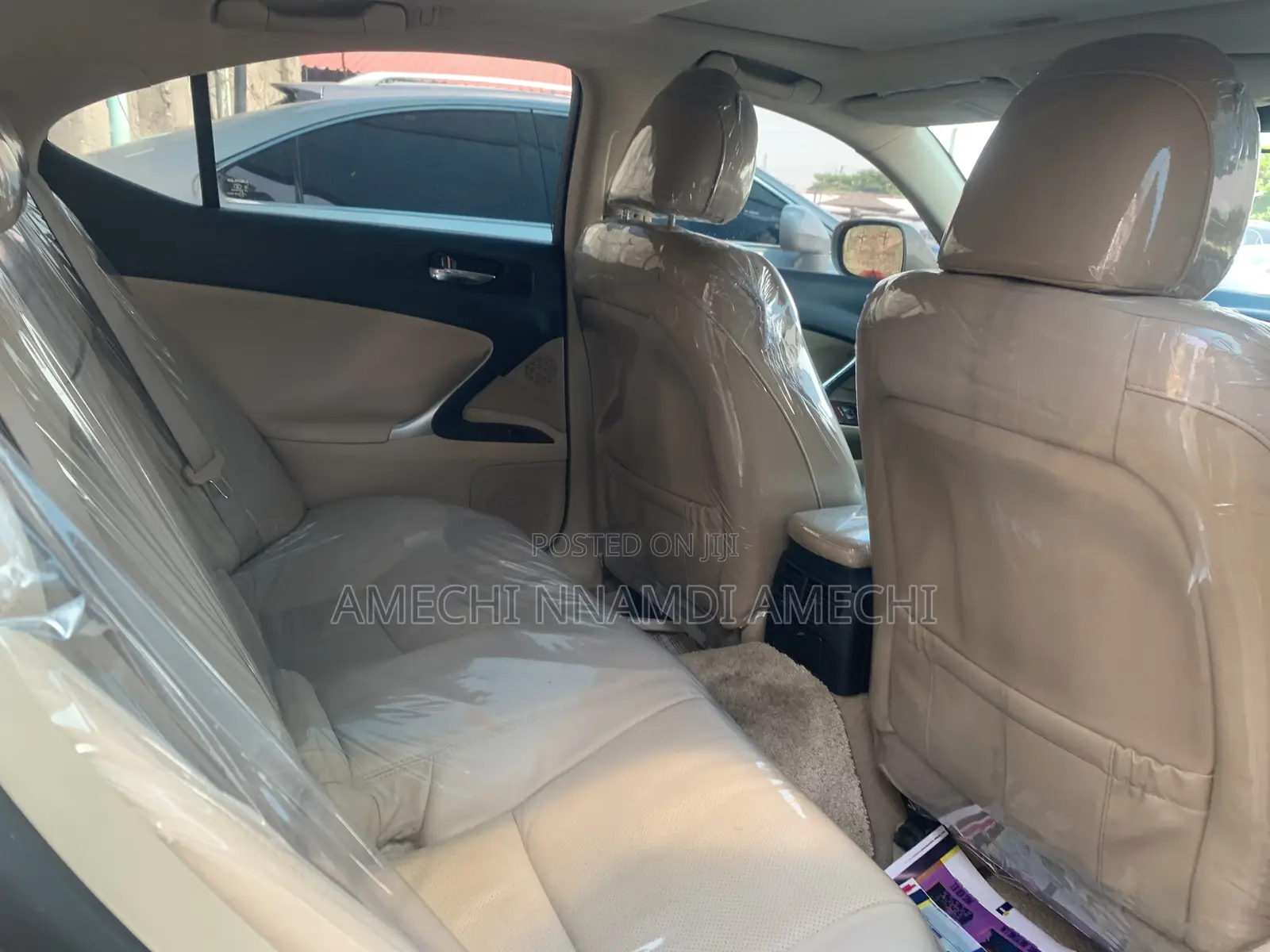 Lexus IS 250 Automatic 2010 Gold