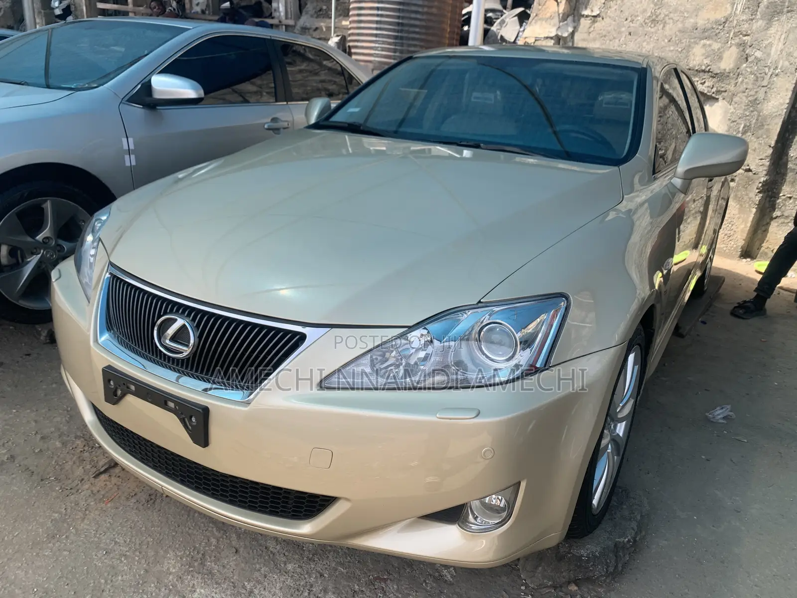 Lexus IS 250 Automatic 2010 Gold