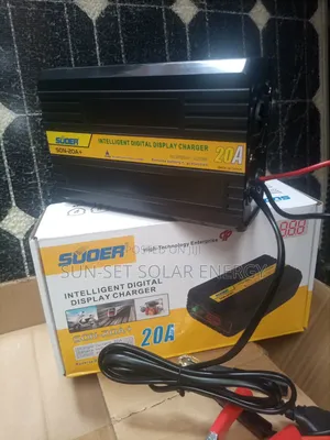 SUOER Battery Charger 20ah12/24v.