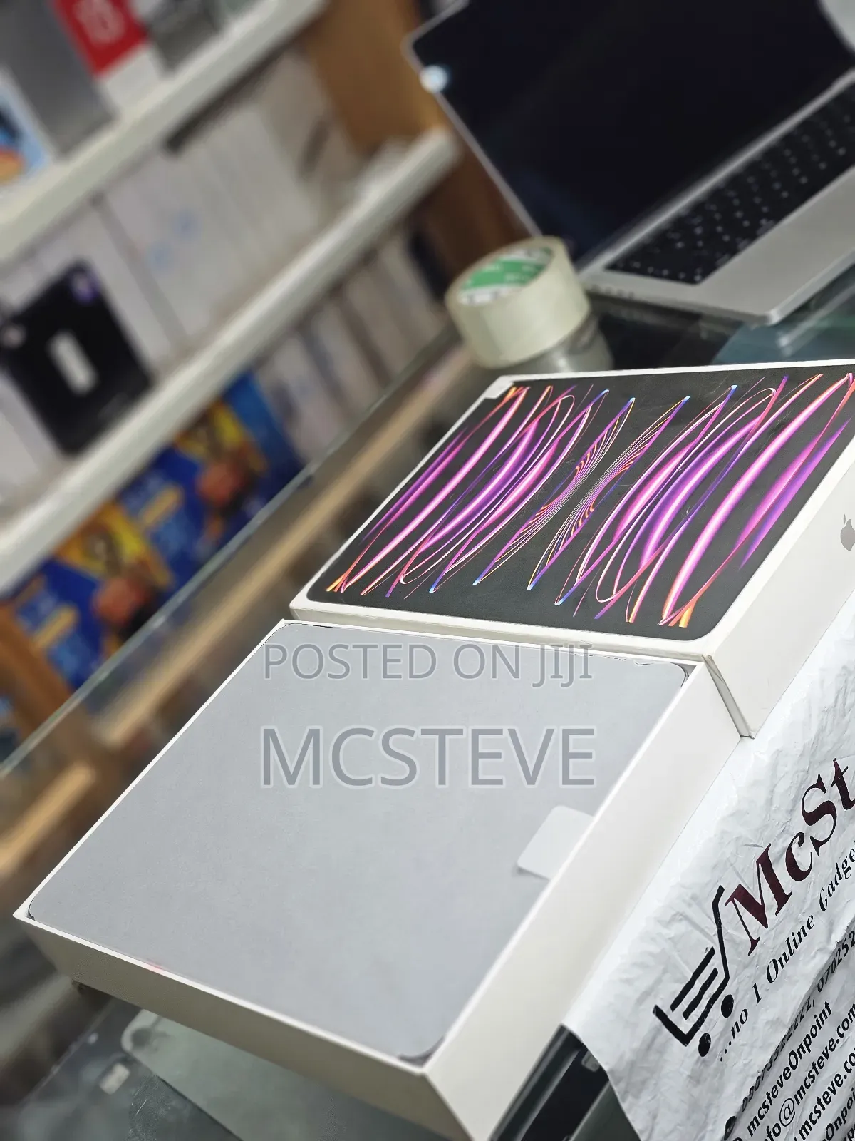 Apple iPad Pro 12.9 (2022) 1 TB Gray