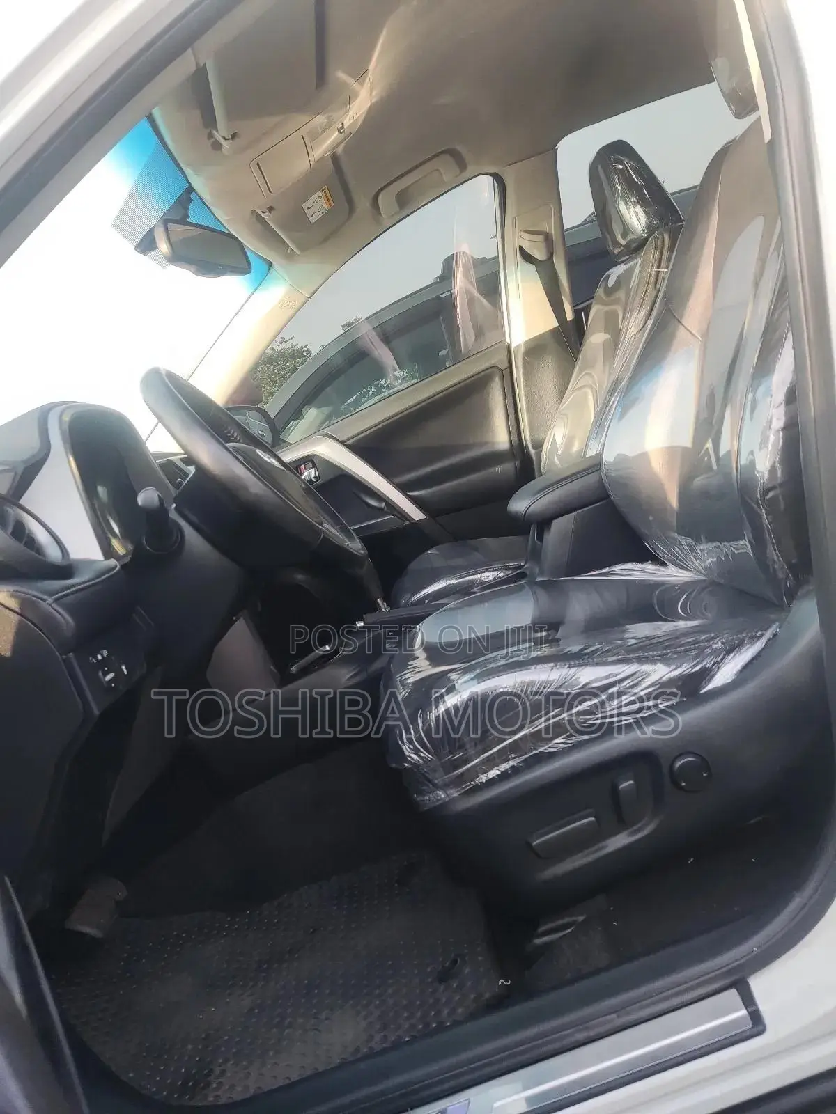 Toyota RAV4 2018 White