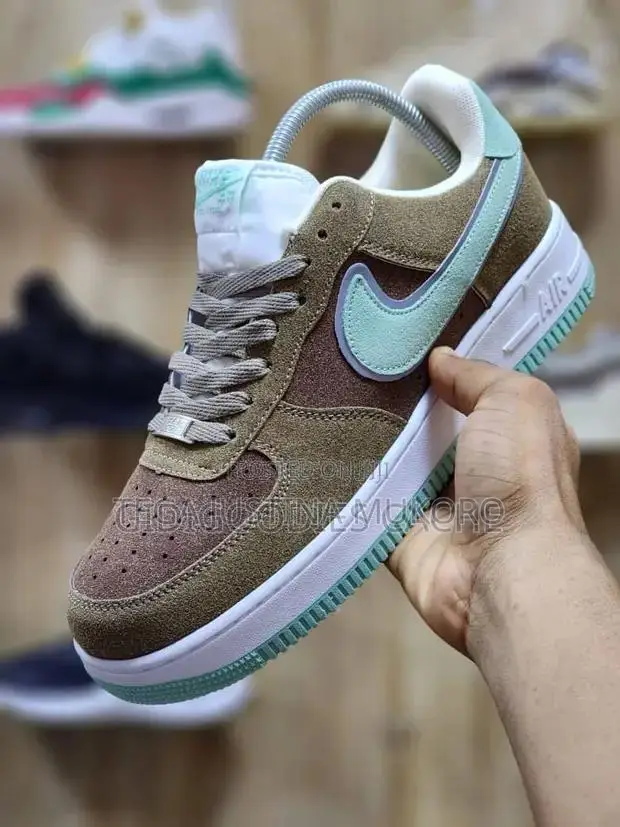 High Quality Sneakers for Men