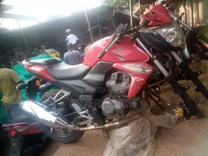 SYM NH-TRAZER 200 2022 Red