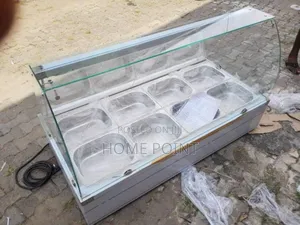 Industrial Curved Glass Food Display Warmer