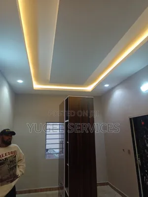 Photo - 2bdrm Block of Flats in Okpanam, Oshimili South for rent