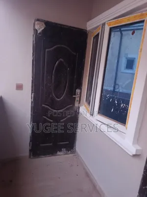 Photo - 2bdrm Block of Flats in Okpanam, Oshimili South for rent