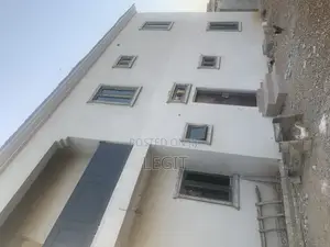 4bdrm Duplex in Minna for sale