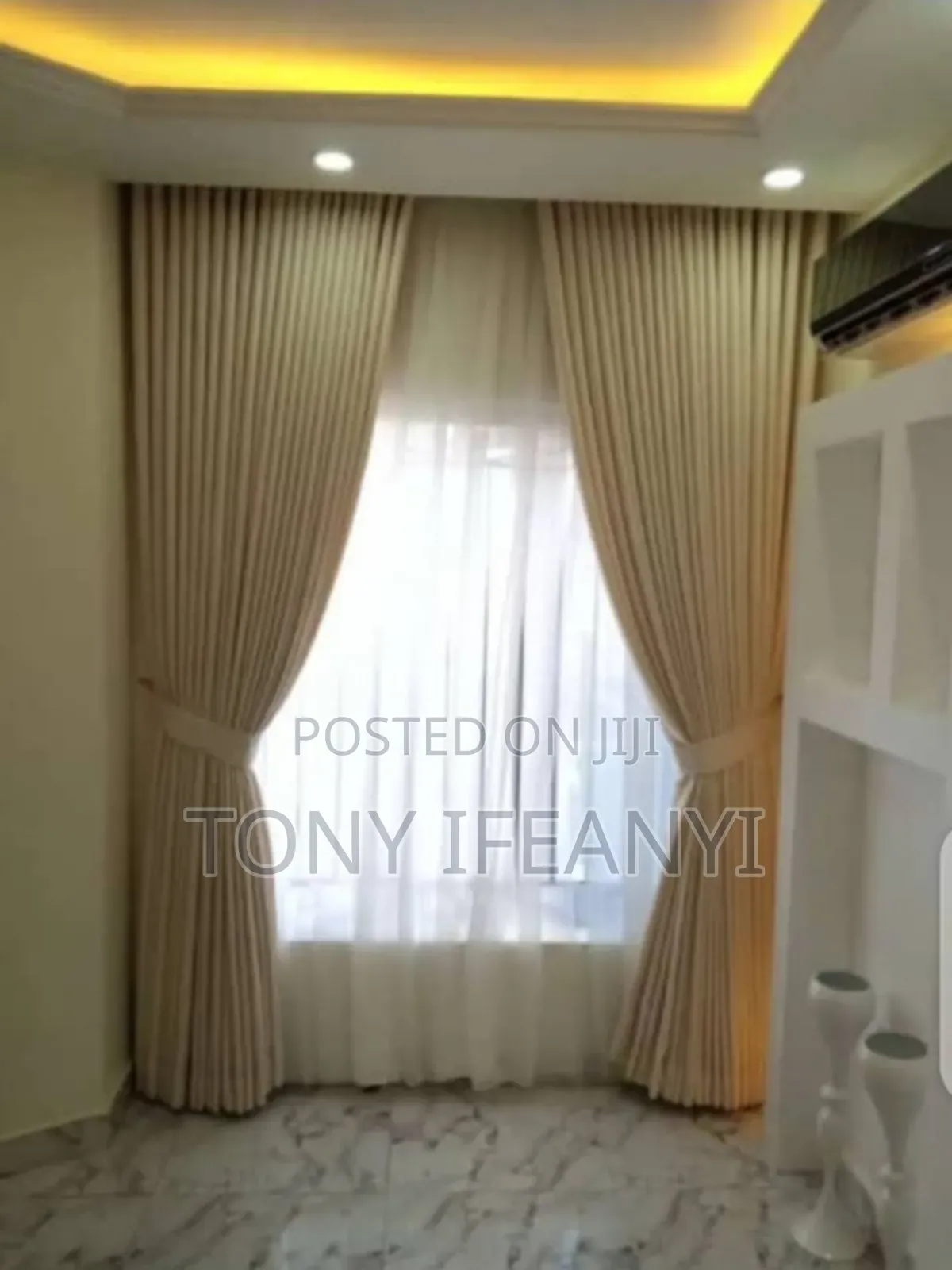 Turkish Curtain Blind