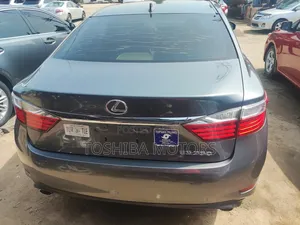 Lexus ES 350 FWD 2015 Gray