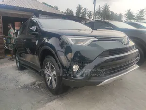 Toyota RAV4 2018 Green