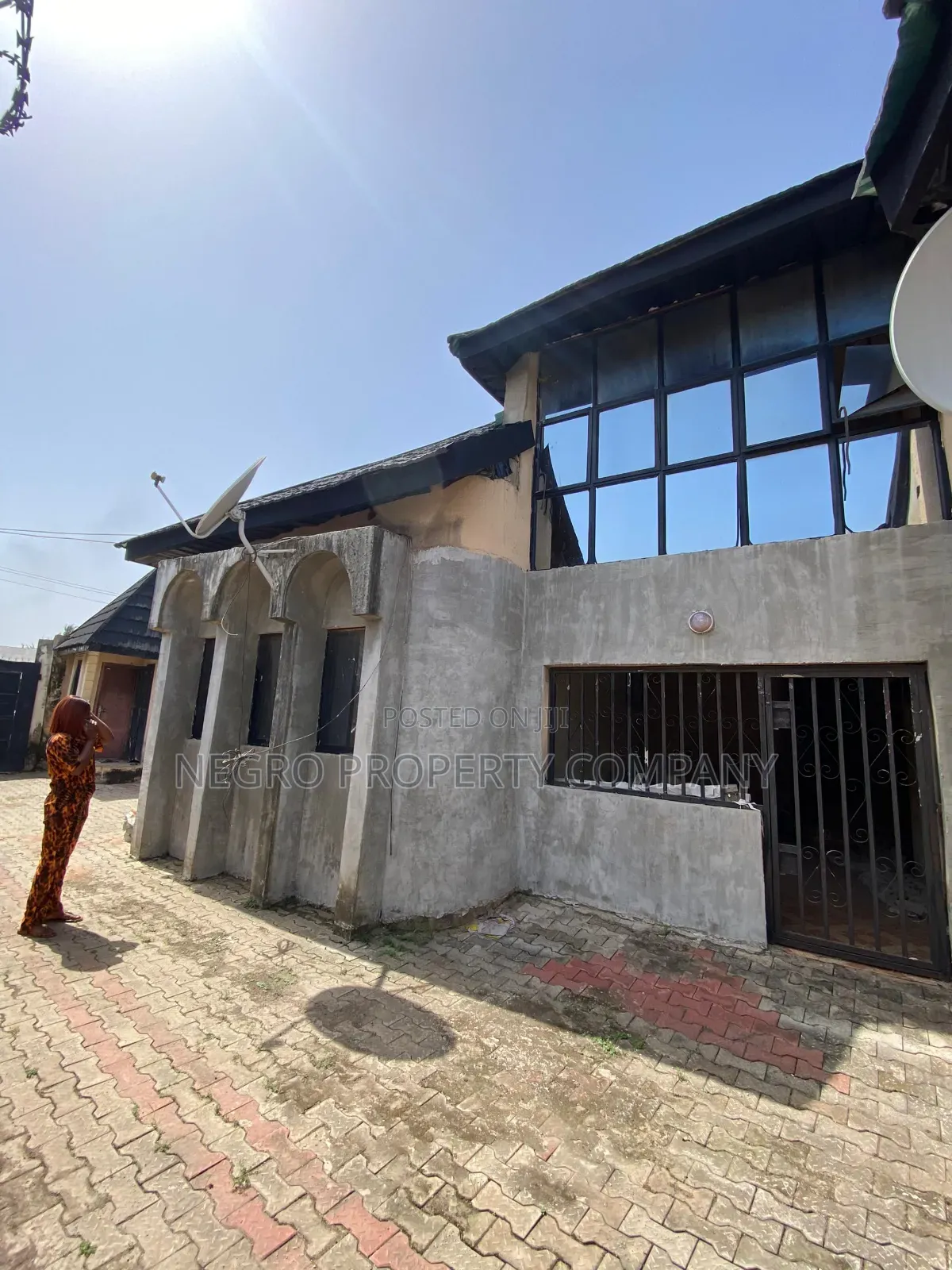 Furnished 5bdrm Bungalow in Bashorun,Winners for sale