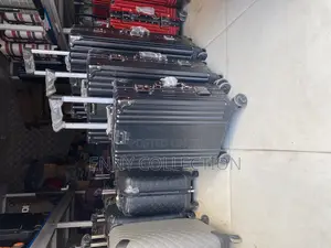 Thick 3 in 1 Set of Aluminum Luggage and Traveling Box
