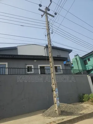 Furnished 2bdrm Block of Flats in Yakoyo for sale