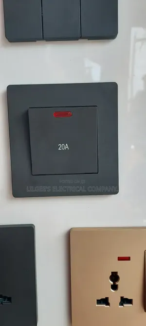 Vellmax Original 20 Amps Black Colour Socket