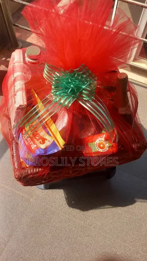 Christmas/ Giftings Hampers/Package