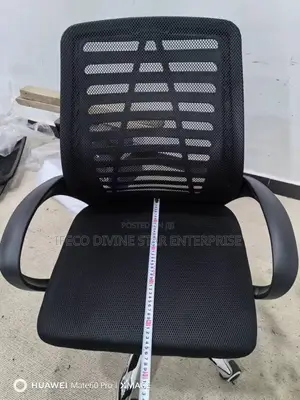 Victory Office Chairs With Rotatable Legs
