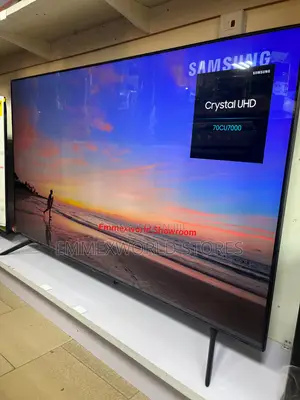 Samsung 70” UHD Smart Tv