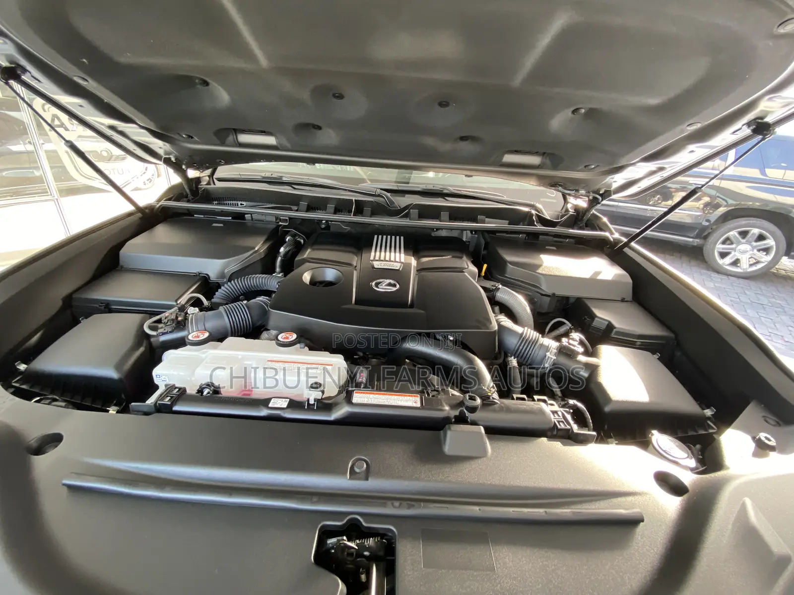 Lexus LX 2023 Gray
