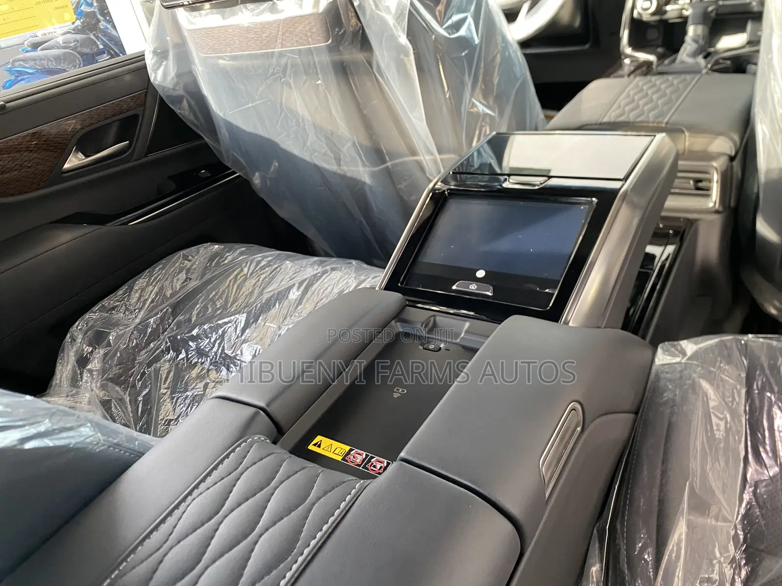 Lexus LX 2023 Gray