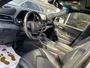 Toyota Highlander XSE 2021 Gray