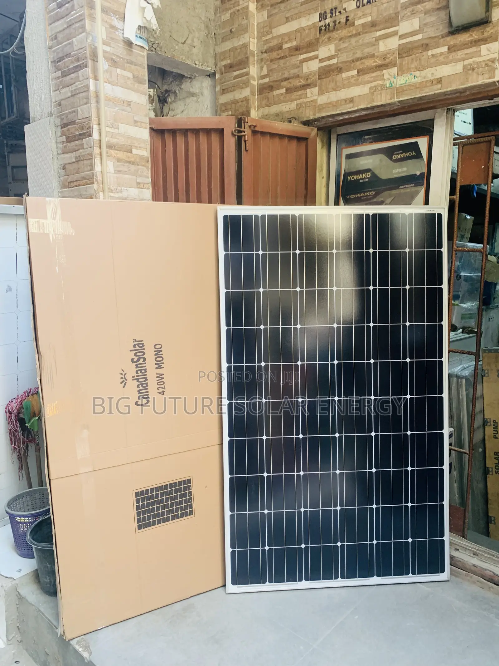 420W Canadian Solar Panel 60C