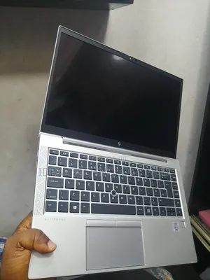 Laptop HP EliteBook 840 G7 16GB Intel Core I5 SSD 256GB
