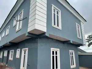 2bdrm Block of Flats in Ado-Odo/Ota for sale