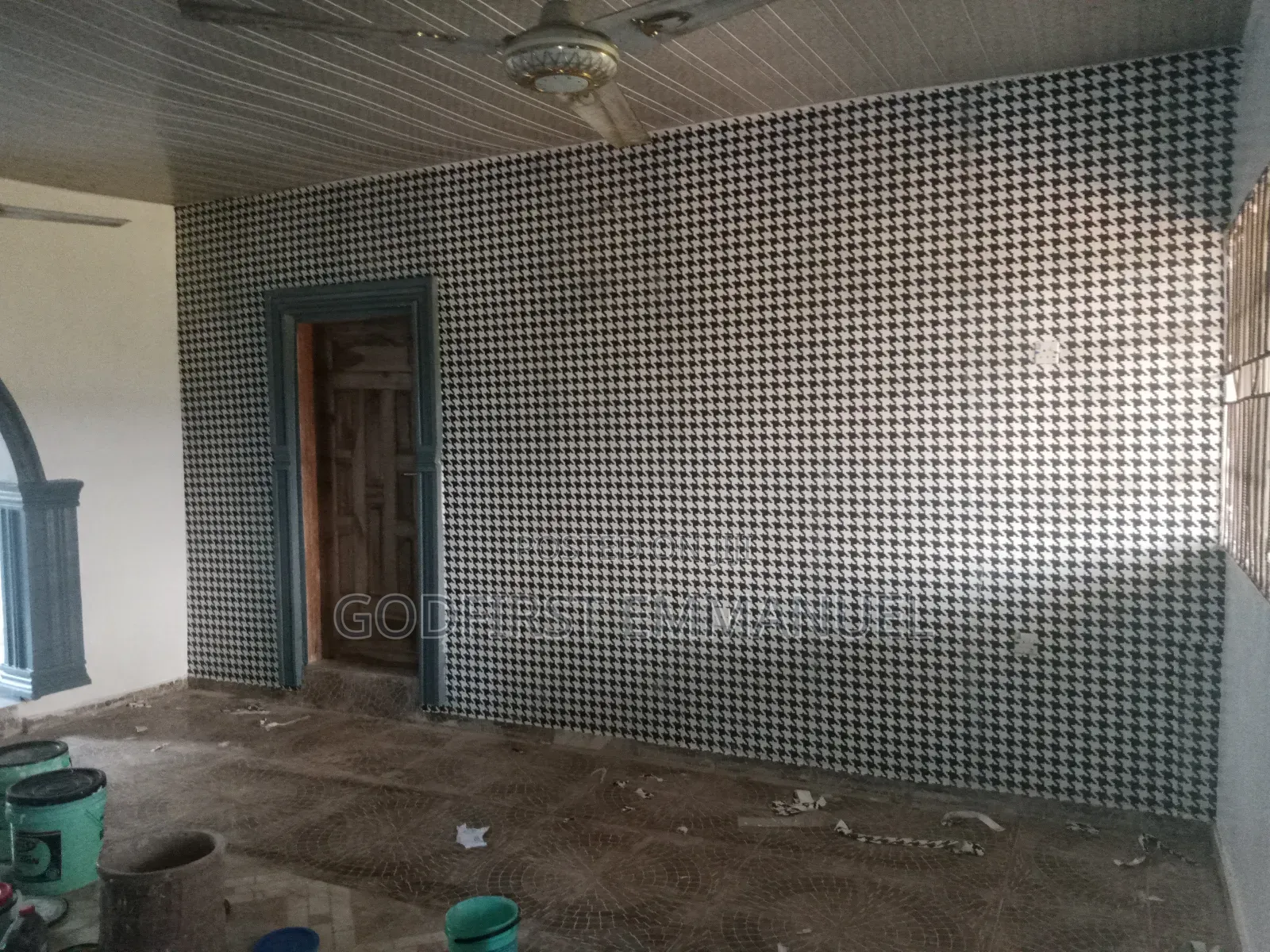 Wallpaper Installation