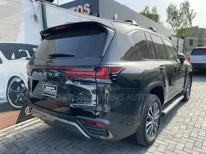 Lexus LX 2023 Black