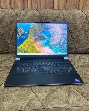 Photo - Laptop Dell Alienware X14 32GB Intel Core I7 SSD 1T