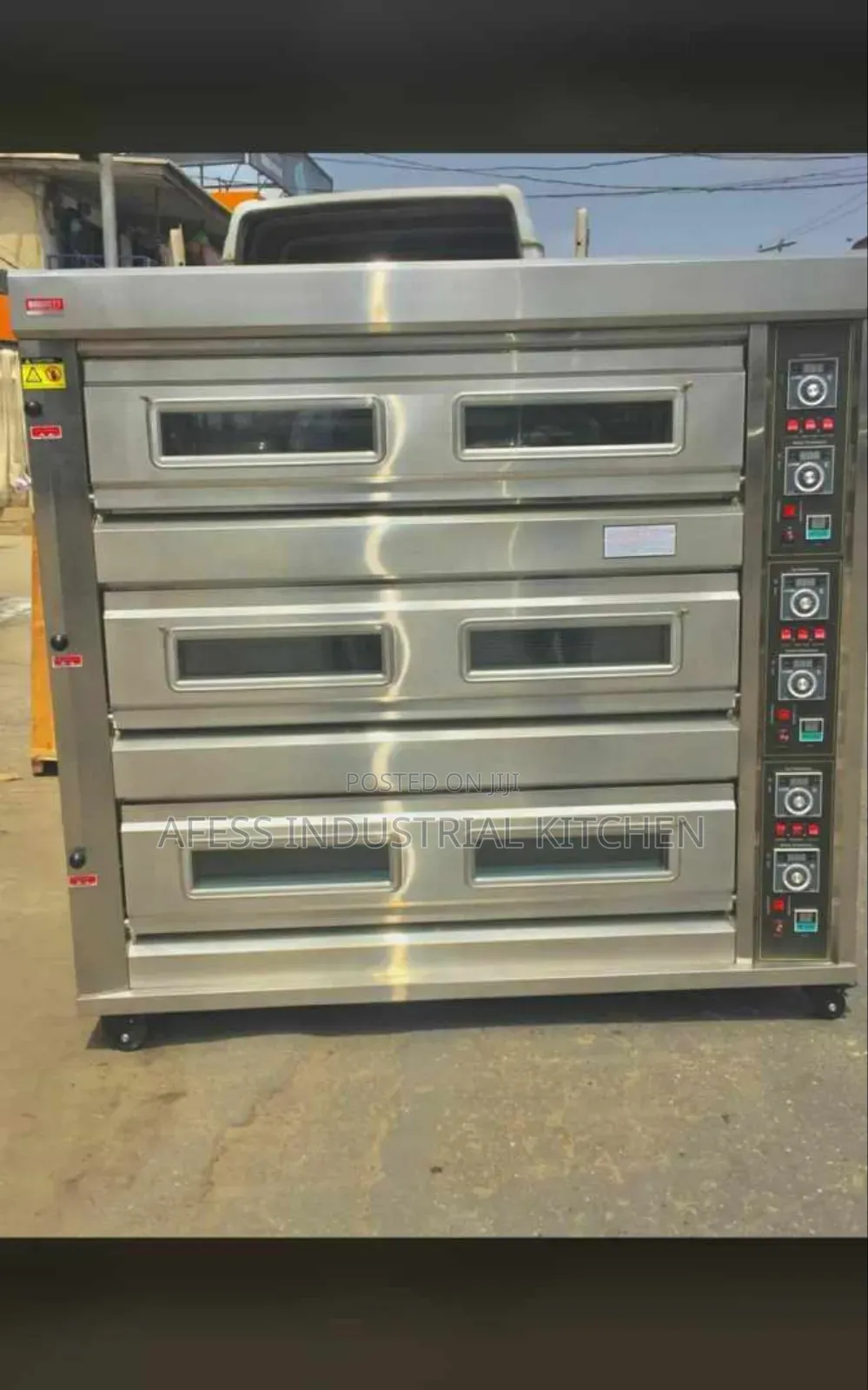 9 Trays Oven