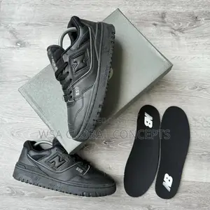New Balance 550 Triple Black Sneakers
