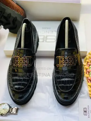 High Quality Balenciaga Flat Shoes