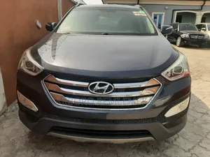 Hyundai Santa Fe 2015 Black