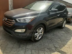 Hyundai Santa Fe 2015 Black
