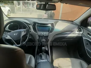 Hyundai Santa Fe 2015 Black
