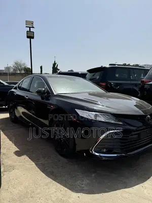 Photo - New Toyota Camry XLE V6 Auto 2024 Black