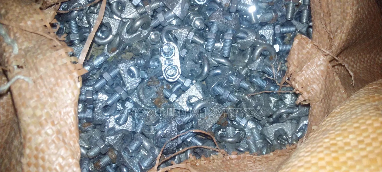 Wire Clip/Clip Tie Galvanized 8MM