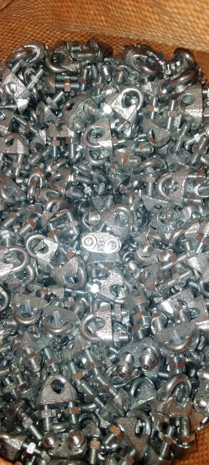 Original Galvanized Cable Wire Tie/Wire Clip 6MM