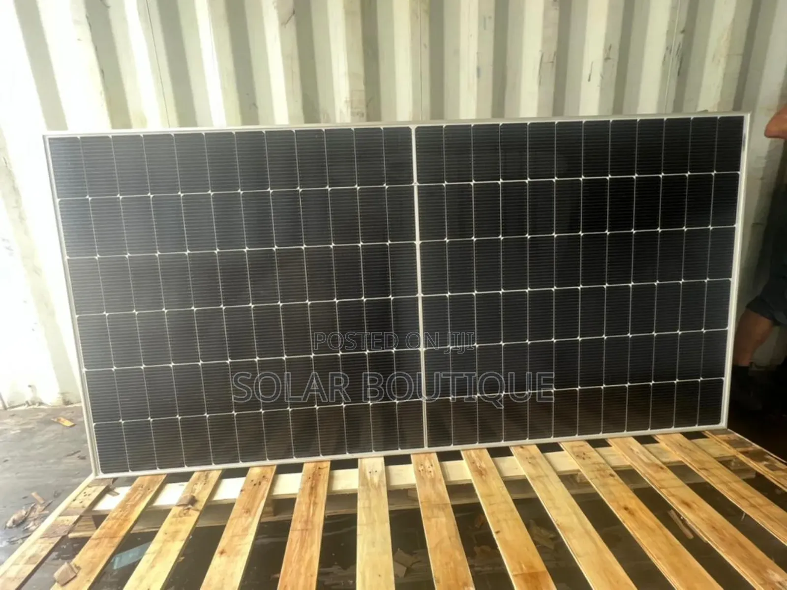 500w 144 Cells Jinko Solar Panel