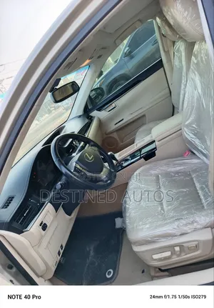 Lexus ES 350 FWD 2014 Gold