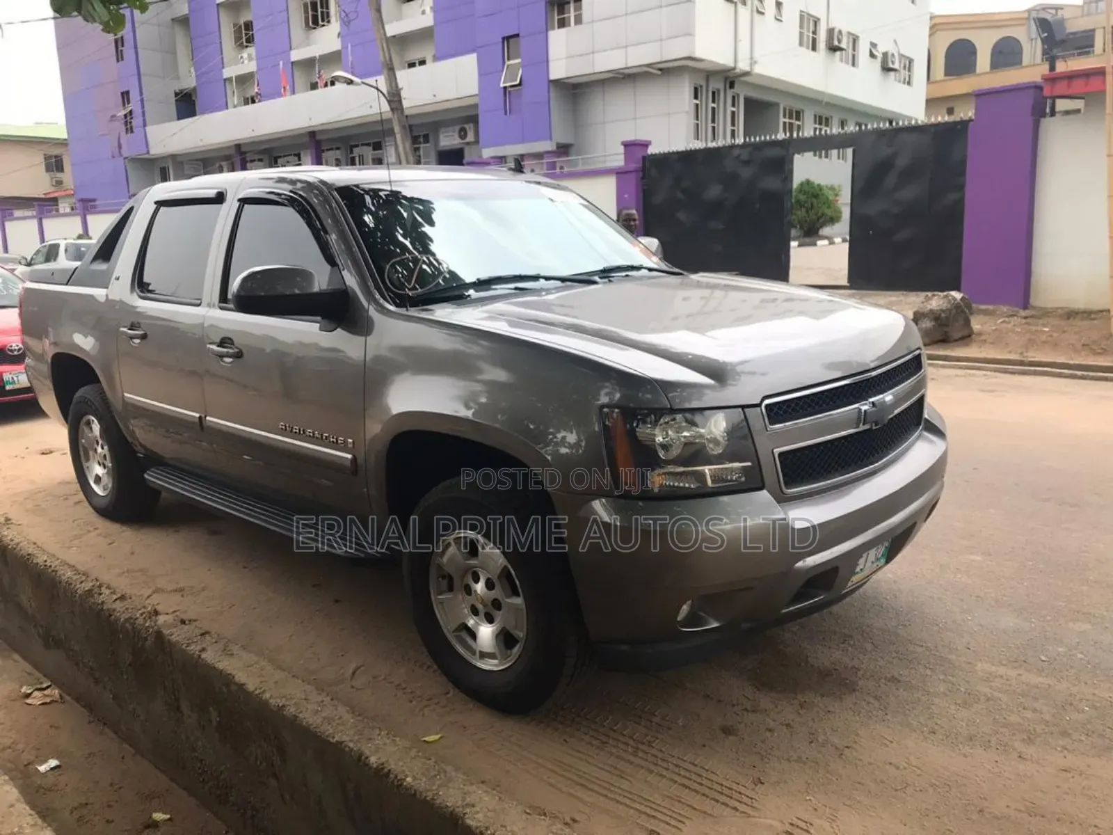 Chevrolet Avalanche LT2 4WD 2009 Gray