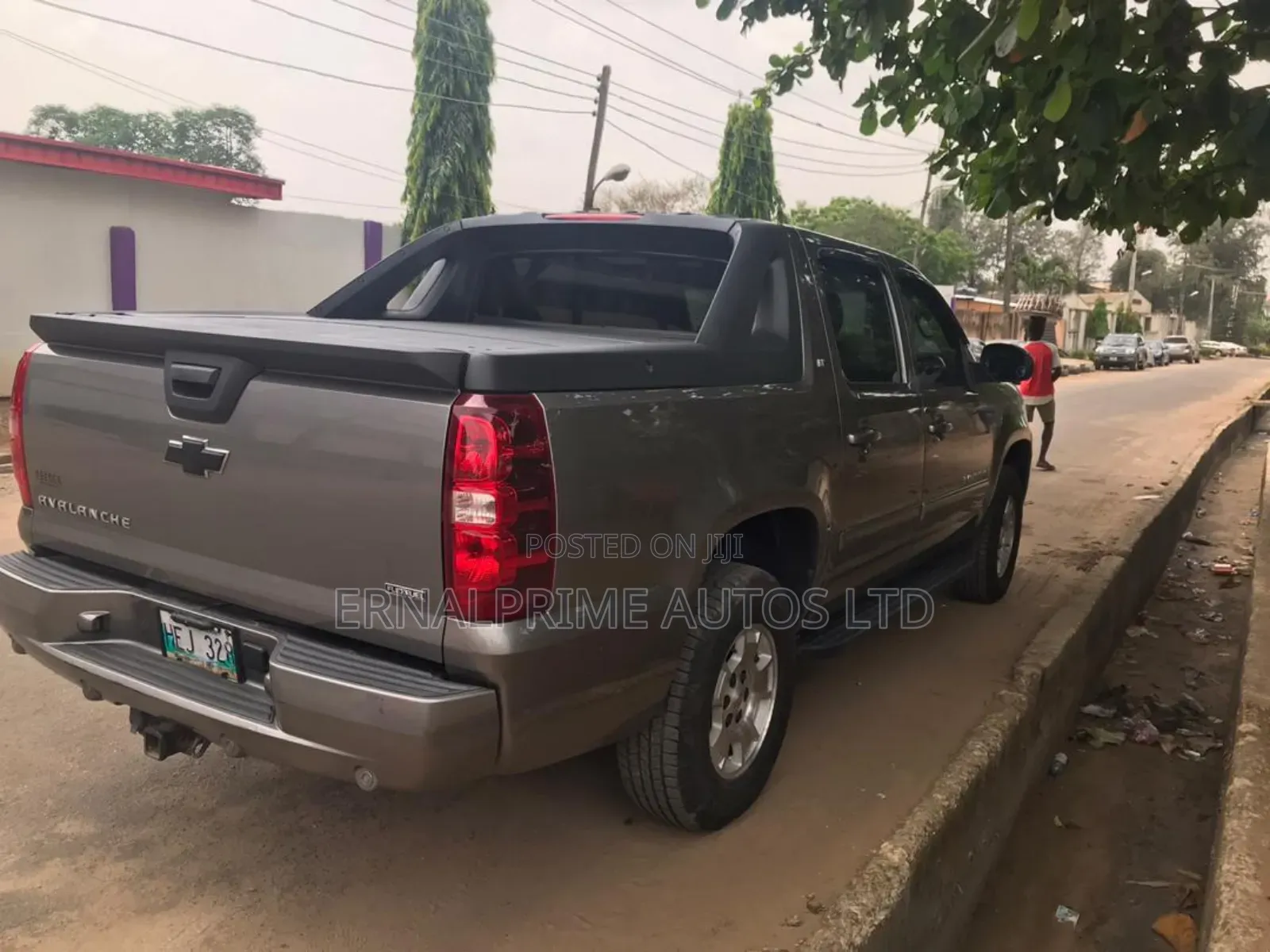 Chevrolet Avalanche LT2 4WD 2009 Gray