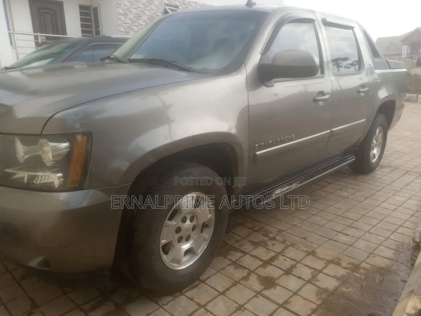 Chevrolet Avalanche LT2 4WD 2009 Gray