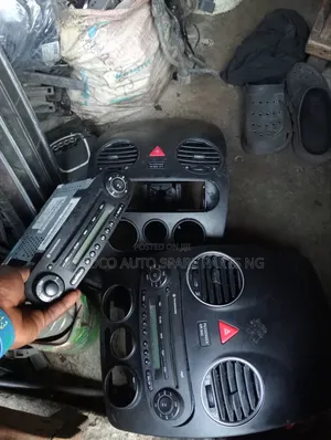 Car Radio Center Vent Beetle 2003 And 2010