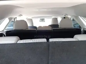 Toyota Lexcen 2018 Silver